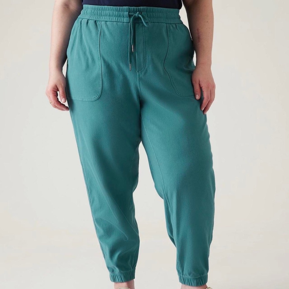 Athleta Farralon Joggers - Army Green